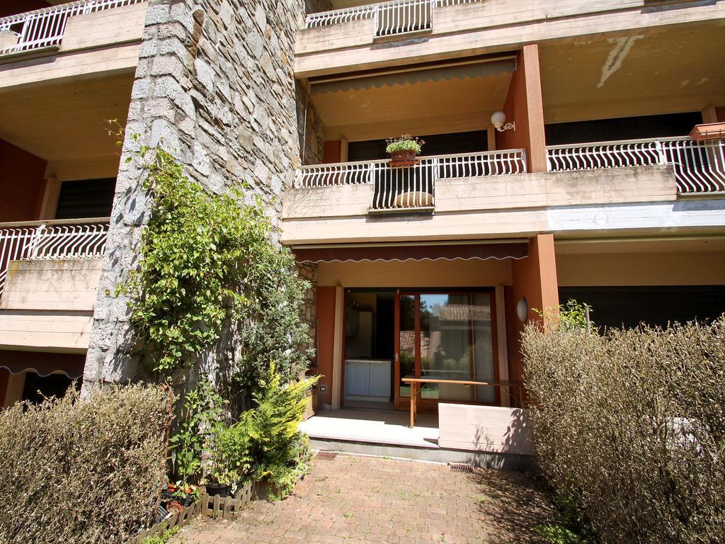 Apartment Hermitage-5 By Interhome Porto Valtravaglia Kamer foto